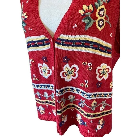Donnkenny Sweaters - DONNKENNY Vintage Embroidered Vest Womens Size Medium 90s Red Floral Button Down